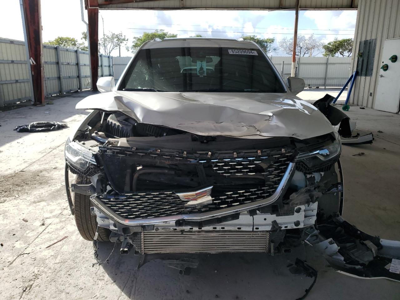 2022 Cadillac XT6 VIN 1GYKPAR4XNZ149691 Copart auction photo, front end damage thumbnail 5