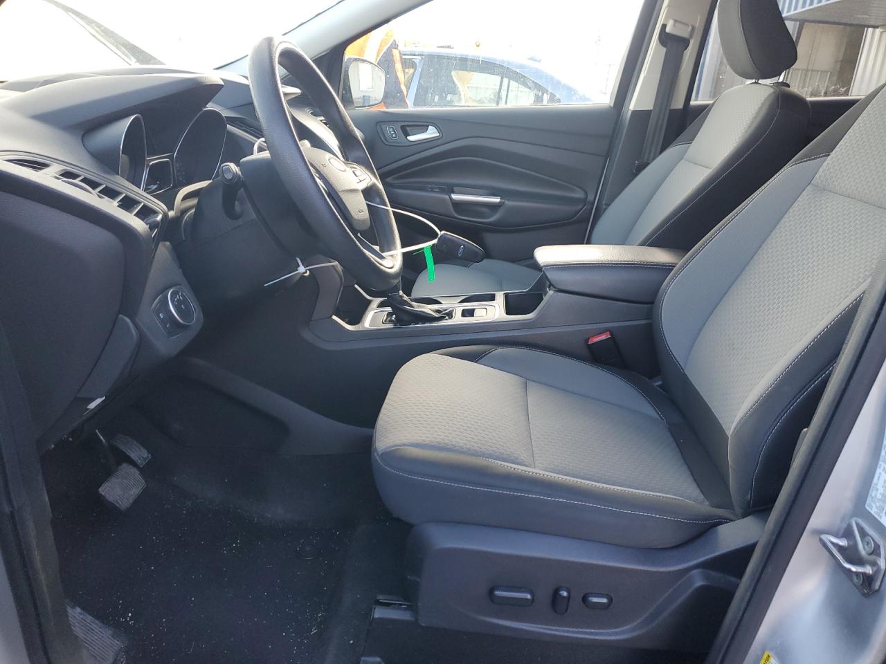 2019 Ford Escape VIN 1FMCU9GD8KUC48020 Copart auction photo, front end / minor dent/scratches damage thumbnail 7