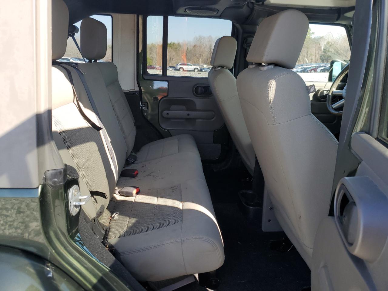 2008 Jeep Wrangler VIN 1J4GA59128L589268 Copart auction photo, rear end damage thumbnail 10