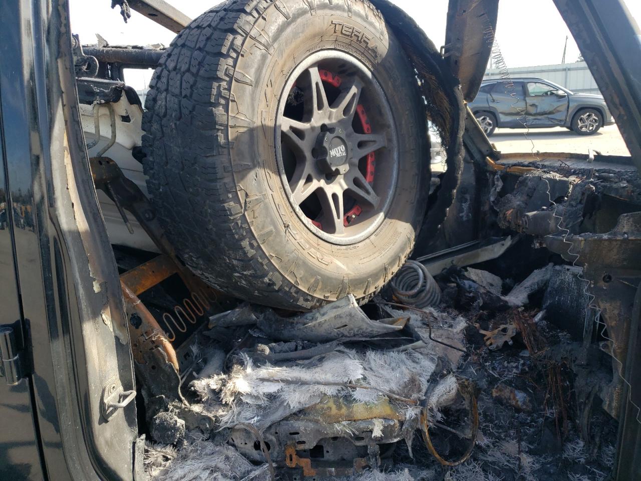2013 Jeep Wrangler VIN 1C4BJWDGXDL666688 Copart auction photo, burn / burn - interior damage thumbnail 7