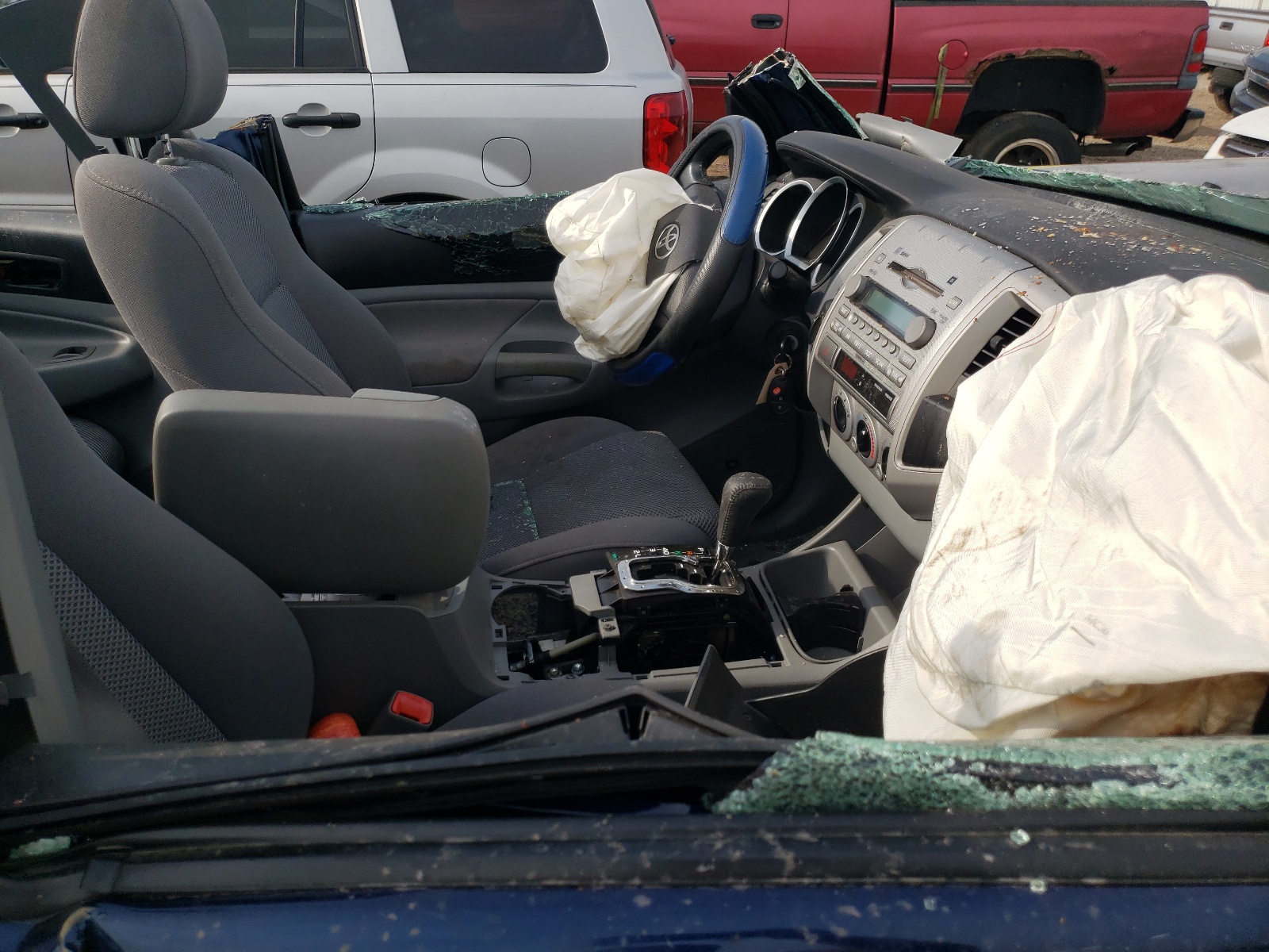 2006 Toyota Tacoma VIN 5TELU42N16Z296205 Copart auction photo, top/roof / rear end damage thumbnail 5