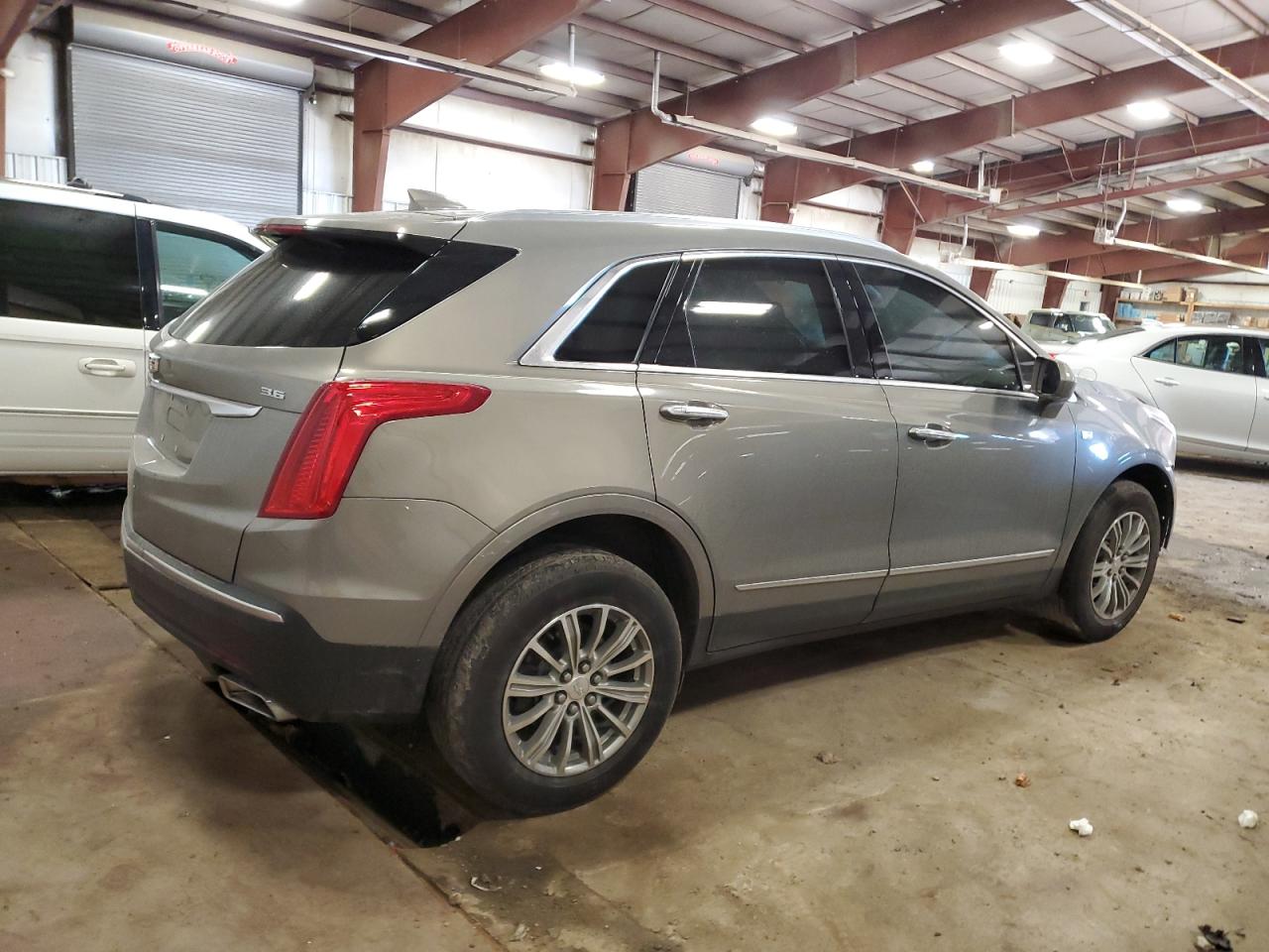 2019 Cadillac XT5 VIN 1GYKNCRS9KZ155705 Copart auction photo, front end damage thumbnail 3