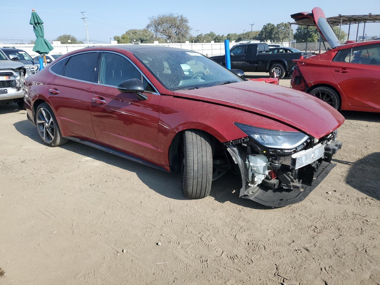 2023 Hyundai Sonata VIN KMHL44J29PA267484 Copart auction photo, front end / side damage thumbnail 4