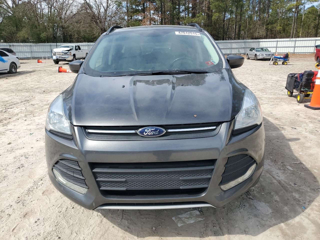 2016 Ford Escape VIN 1FMCU9GX2GUB51106 Copart auction photo, minor dent/scratches damage thumbnail 5