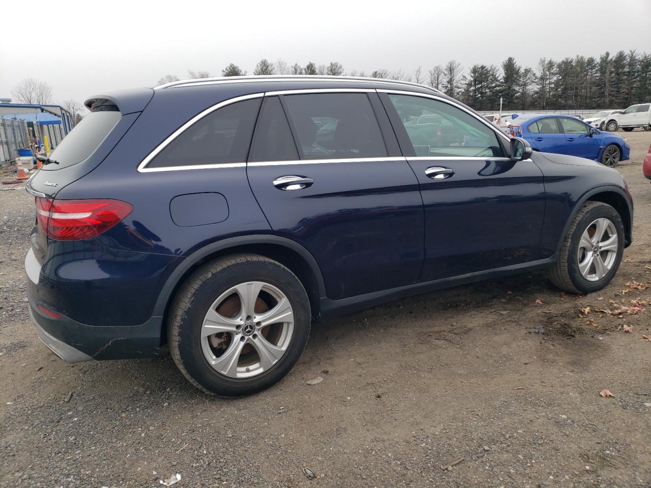 2018 Mercedes-Benz GLC VIN WDC0G4KB6JV105769 Copart auction photo, side / minor dent/scratches damage thumbnail 3
