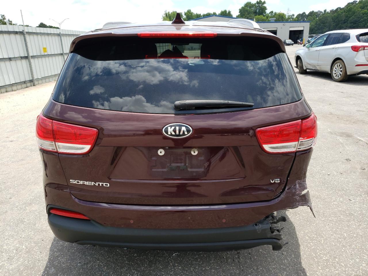 2017 KIA Sorento VIN 5XYPG4A50HG302907 Copart auction photo, all over / undercarriage damage thumbnail 6