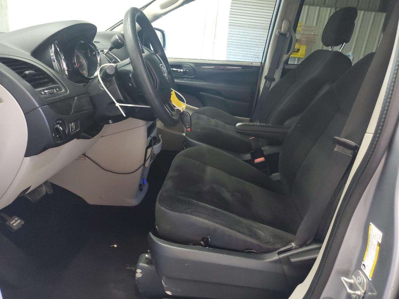 2019 Dodge Caravan VIN 2C4RDGBG2KR805277 Copart auction photo, mechanical damage thumbnail 7