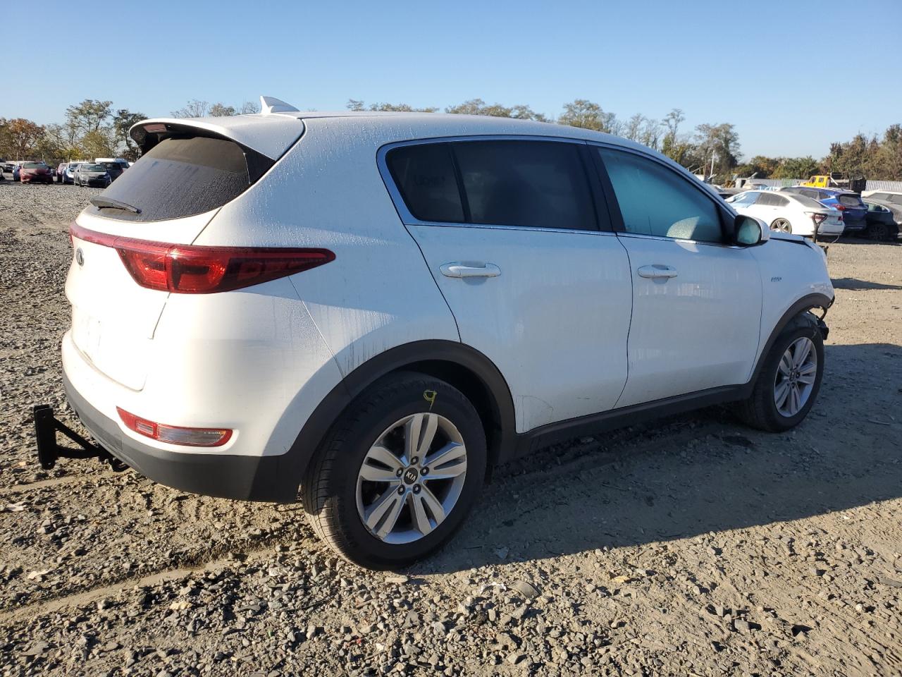 2019 KIA Sportage VIN KNDPMCACXK7565170 Copart auction photo, front end damage thumbnail 3