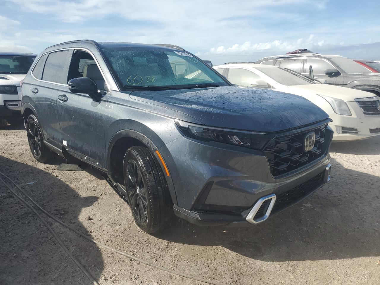 2024 Honda CR-V VIN 7FARS6H94RE004479 Copart auction photo, water/flood damage thumbnail 4