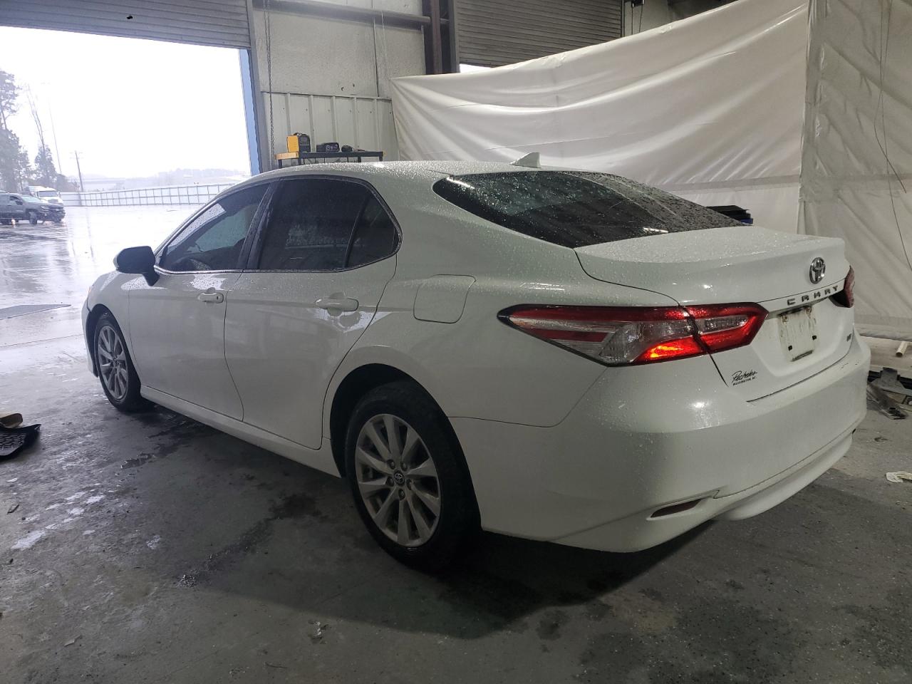 2020 Toyota Camry VIN 4T1C11AK9LU912845 Copart auction photo, front end / side damage thumbnail 2
