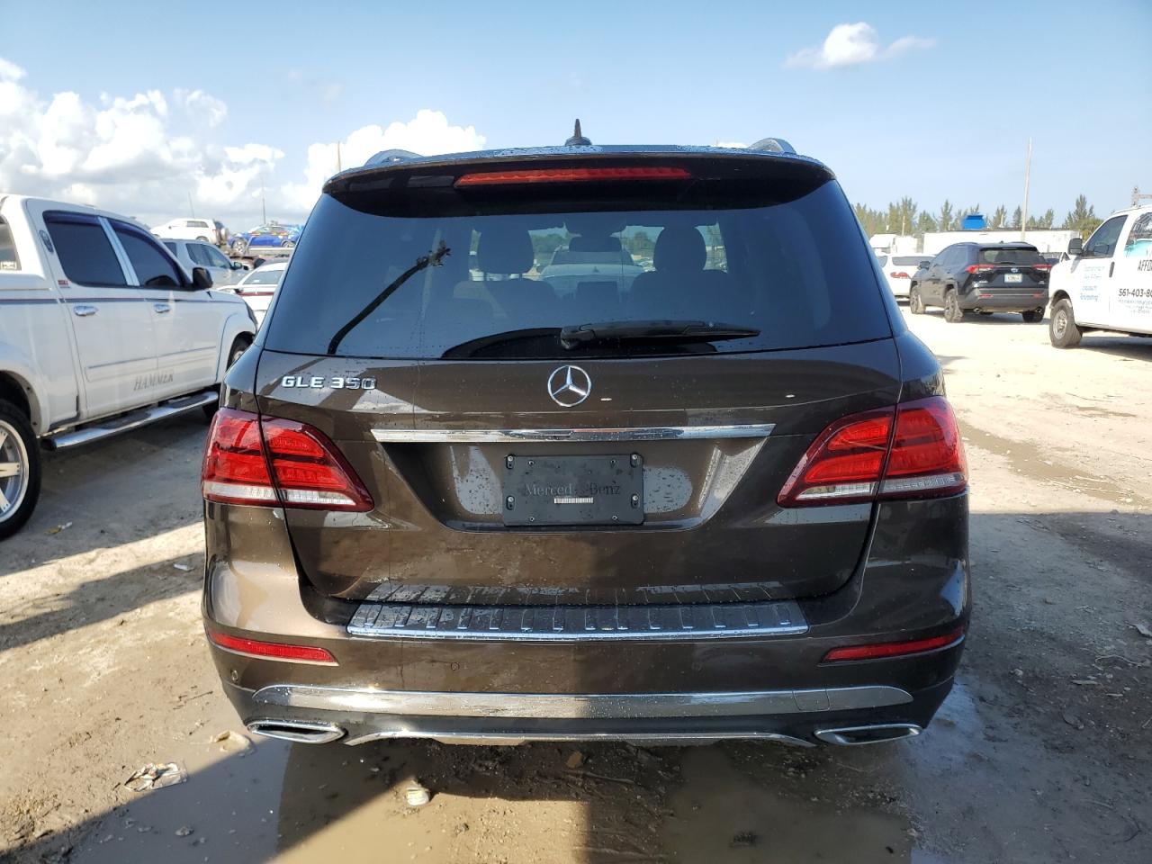 2017 Mercedes-Benz GLE VIN 4JGDA5JB4HA942226 Copart auction photo, vandalism / minor dent/scratches damage thumbnail 6