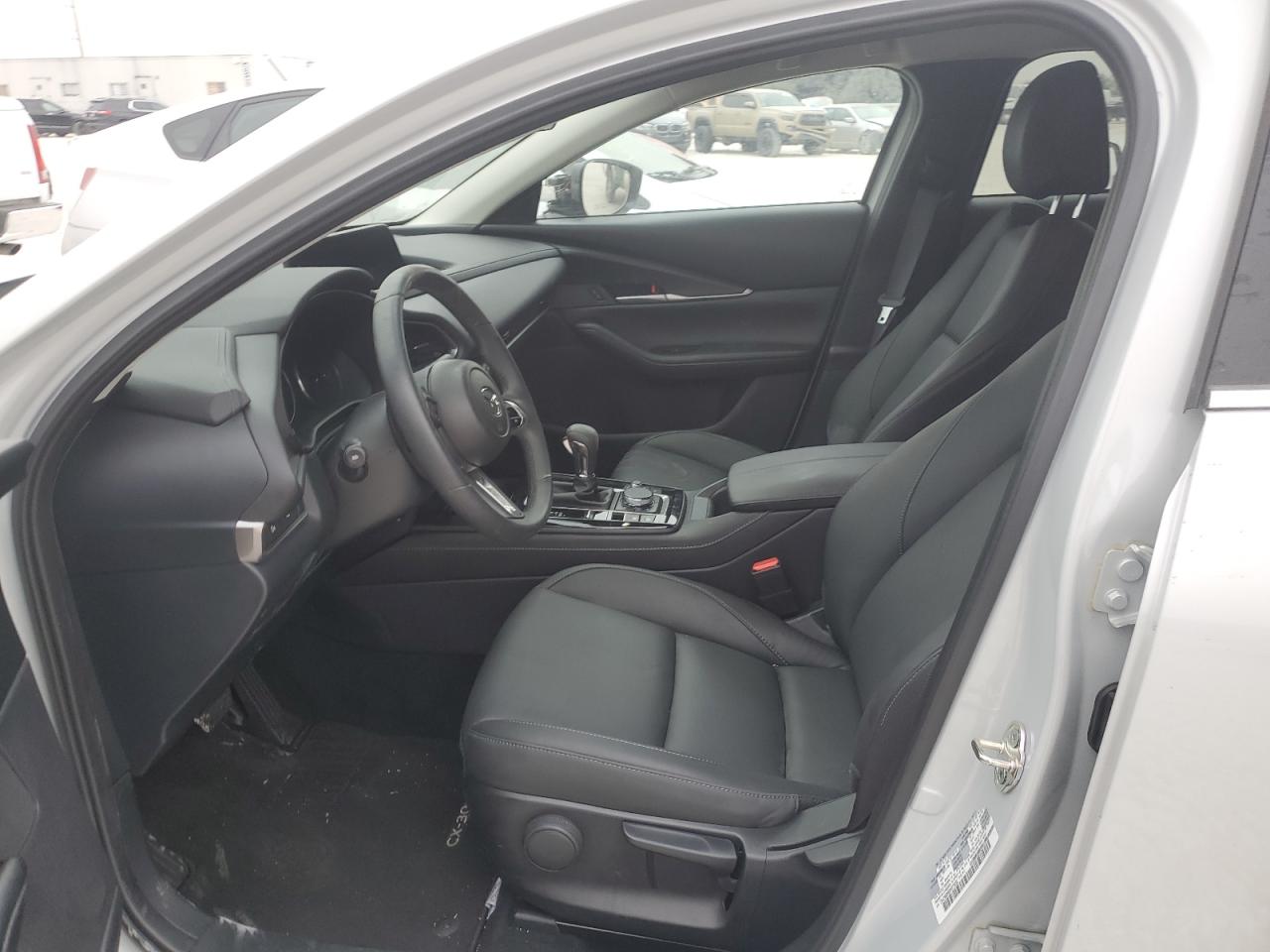 2024 Mazda CX-30 VIN 3MVDMBBM9RM673489 Copart auction photo, side / front end damage thumbnail 7