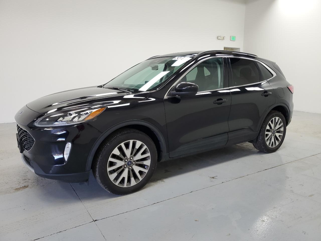 2021 Ford Escape VIN 1FMCU9J96MUA58160