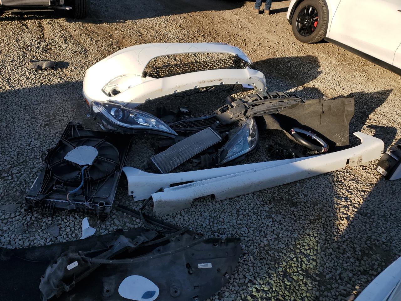 2020 Chrysler Pacifica VIN 2C4RC1N77LR287583 Copart auction photo, front end damage thumbnail 13