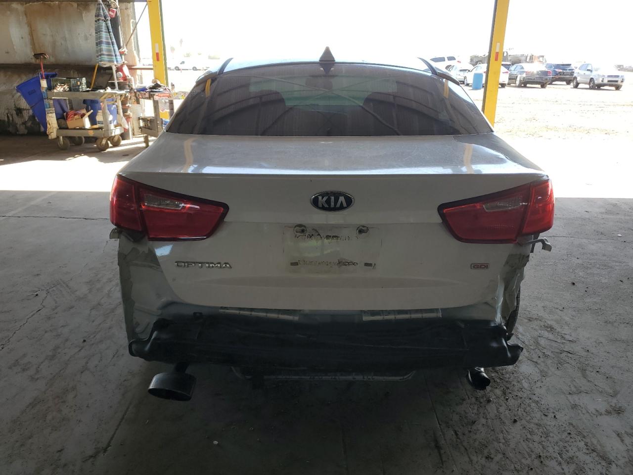 2015 KIA Optima VIN 5XXGM4A71FG385968 Copart auction photo, rear end damage thumbnail 6