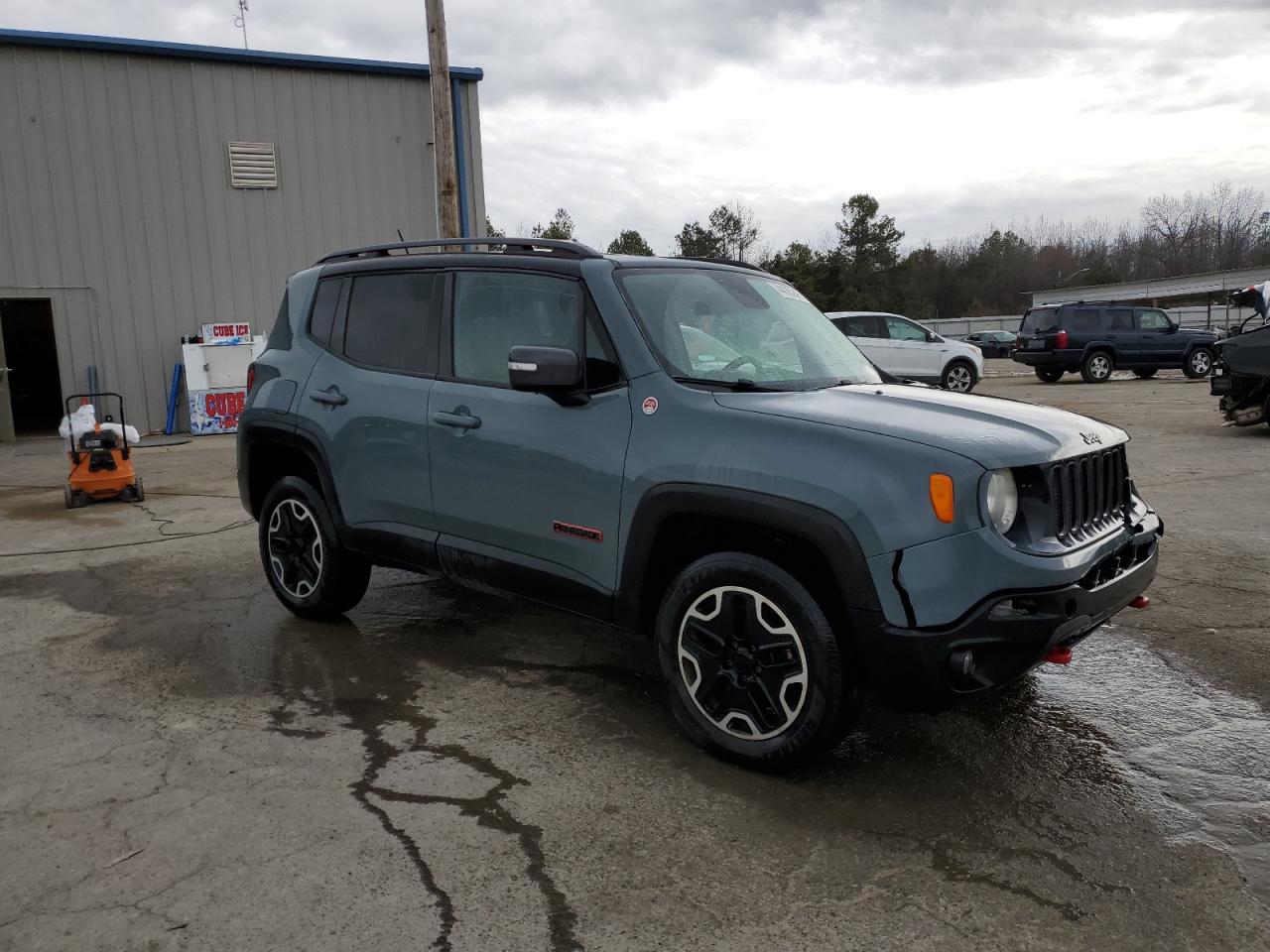 2015 Jeep Renegade VIN ZACCJBCTXFPB42211 Copart auction photo, front end damage thumbnail 4