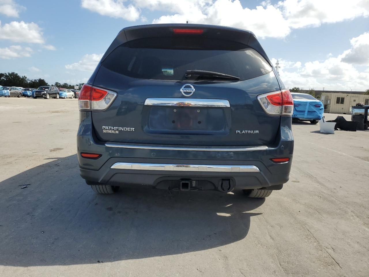 2014 Nissan Pathfinder VIN 5N1AR2MN6EC630411 Copart auction photo, water/flood / minor dent/scratches damage thumbnail 6