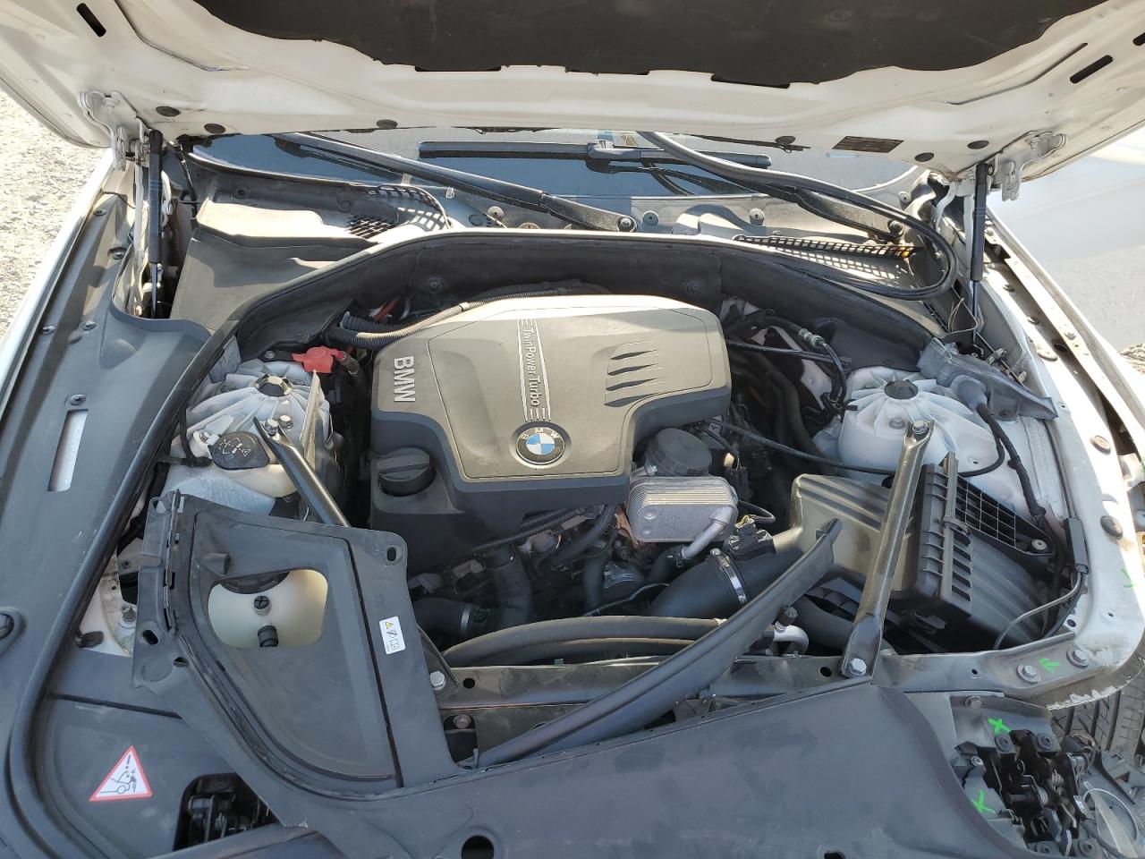 2013 BMW 5er VIN WBAXH5C55DD115202 Copart auction photo, front end damage thumbnail 11
