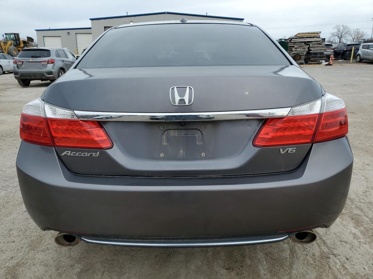 2014 Honda Accord VIN 1HGCR3F85EA000547 Copart auction photo, front end / minor dent/scratches damage thumbnail 6