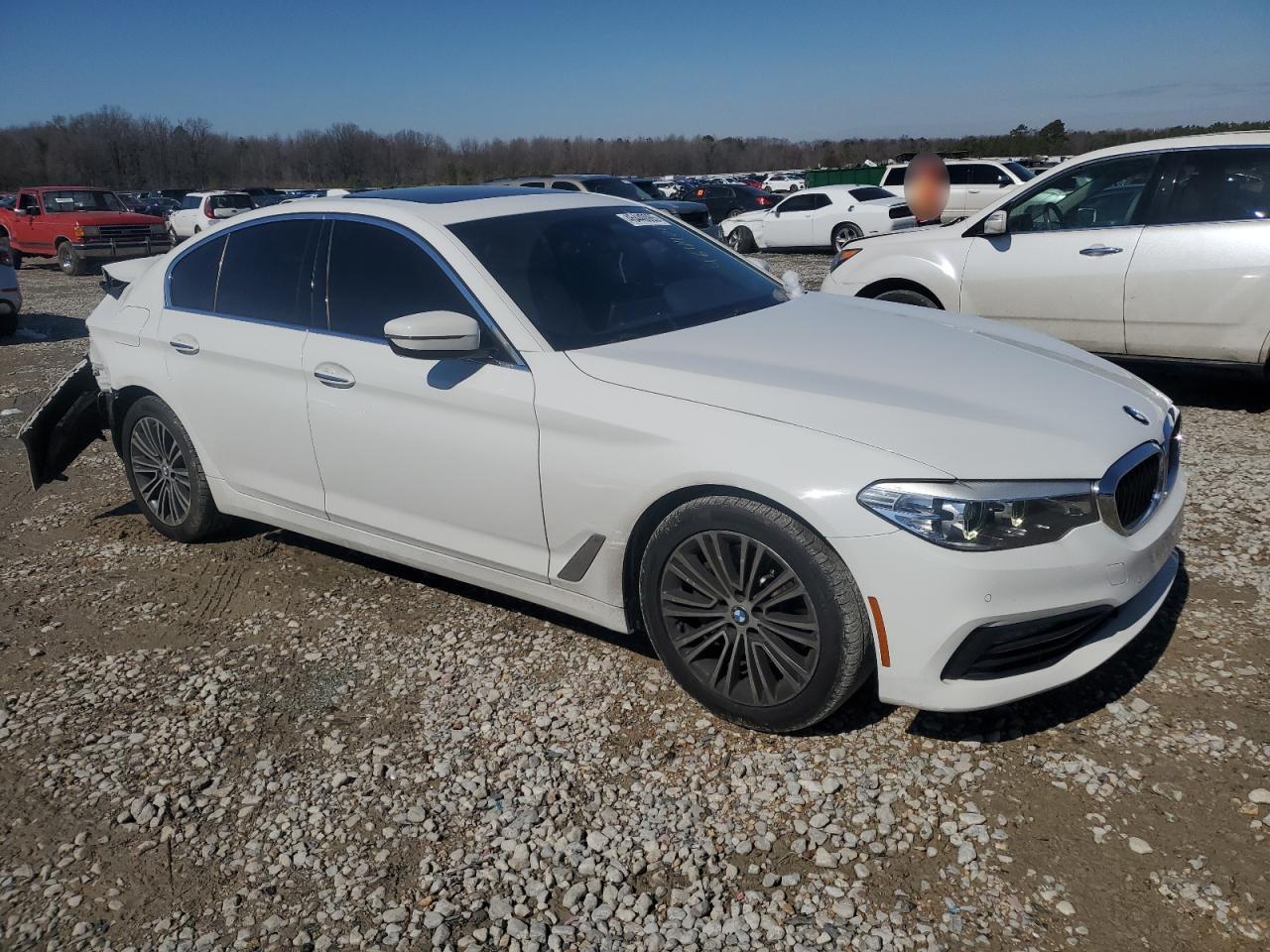 2018 BMW 5er VIN WBAJA5C56JWA37008 Copart auction photo, rear end / minor dent/scratches damage thumbnail 4