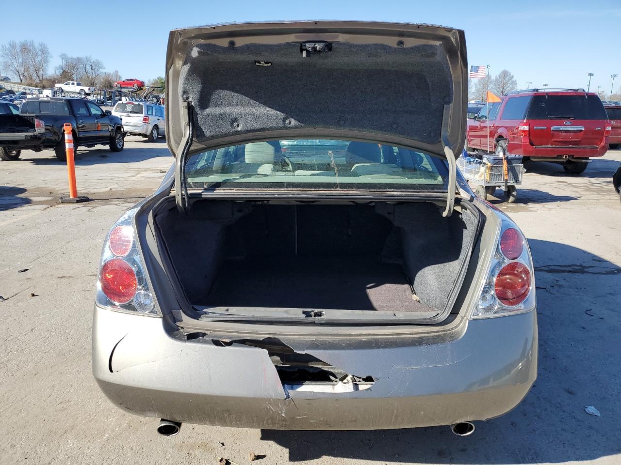 2006 Nissan Altima VIN 1N4BL11D66C212096 Copart auction photo, rear end damage thumbnail 6