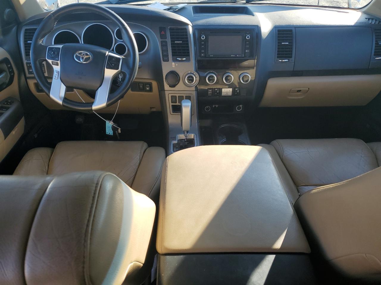 2017 Toyota Sequoia VIN 5TDKY5G15HS068283 Copart auction photo, front end damage thumbnail 8
