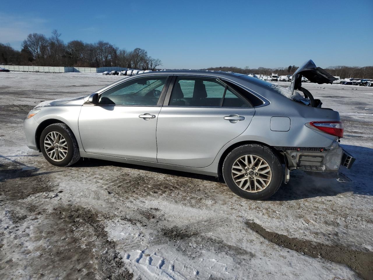 2016 Toyota Camry VIN 4T1BF1FK6GU243123 Copart auction photo, rear end damage thumbnail 2