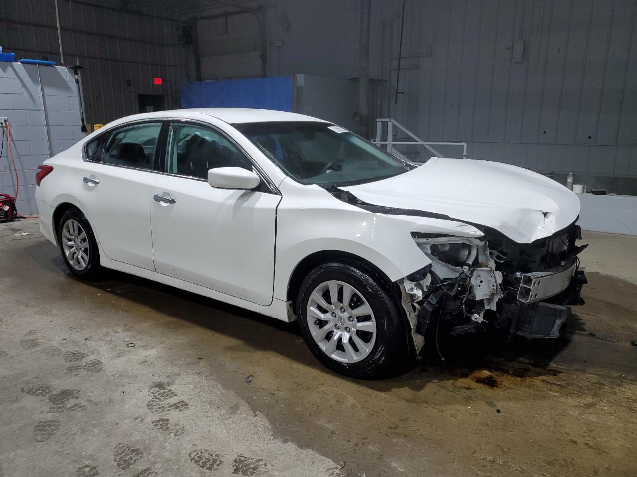 2017 Nissan Altima VIN 1N4AL3AP8HC206403 Copart auction photo, front end / undercarriage damage thumbnail 4