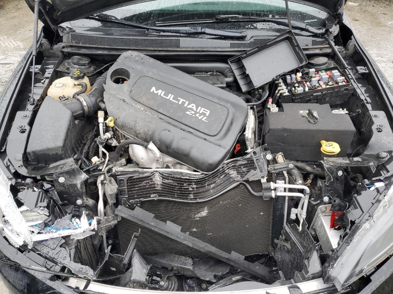 2016 Chrysler 200 VIN 1C3CCCBBXGN186958 Copart auction photo, front end damage thumbnail 11
