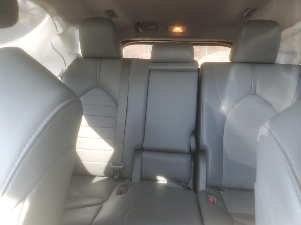 2021 Toyota Highlander VIN 5TDGZRBH5MS126451 Copart auction photo, front end / minor dent/scratches damage thumbnail 10