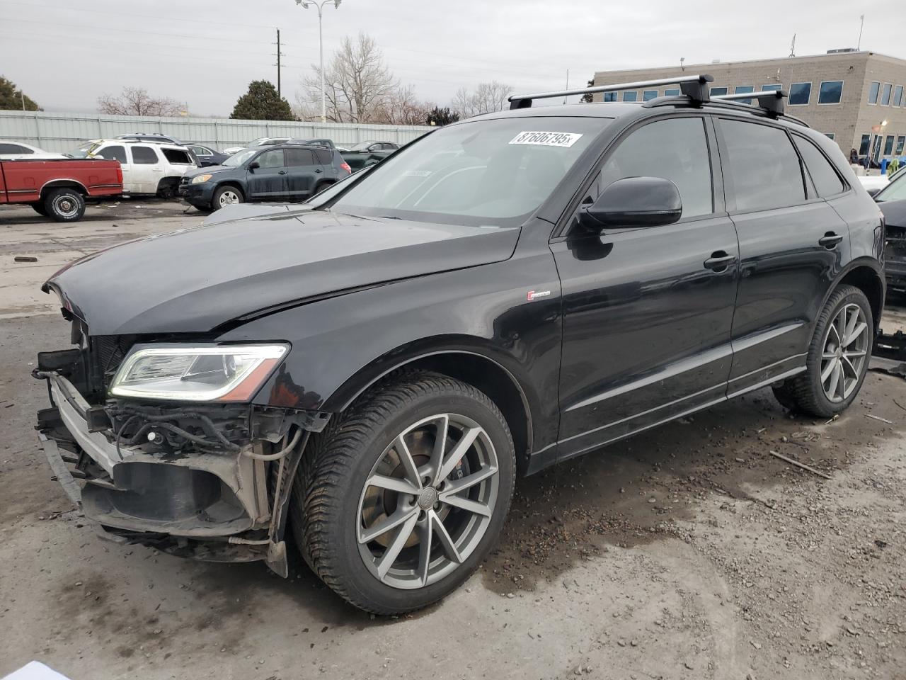 2017 Audi SQ5 VIN WA1CCAFPXHA001512