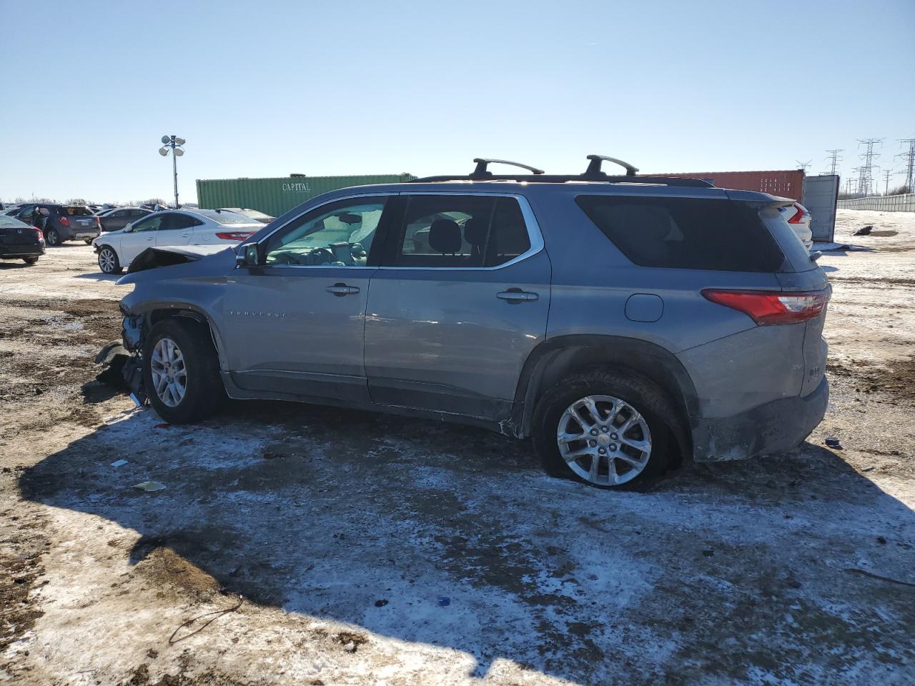 2019 Chevrolet Traverse VIN 1GNEVGKW2KJ233609 Copart auction photo, front end / side damage thumbnail 2