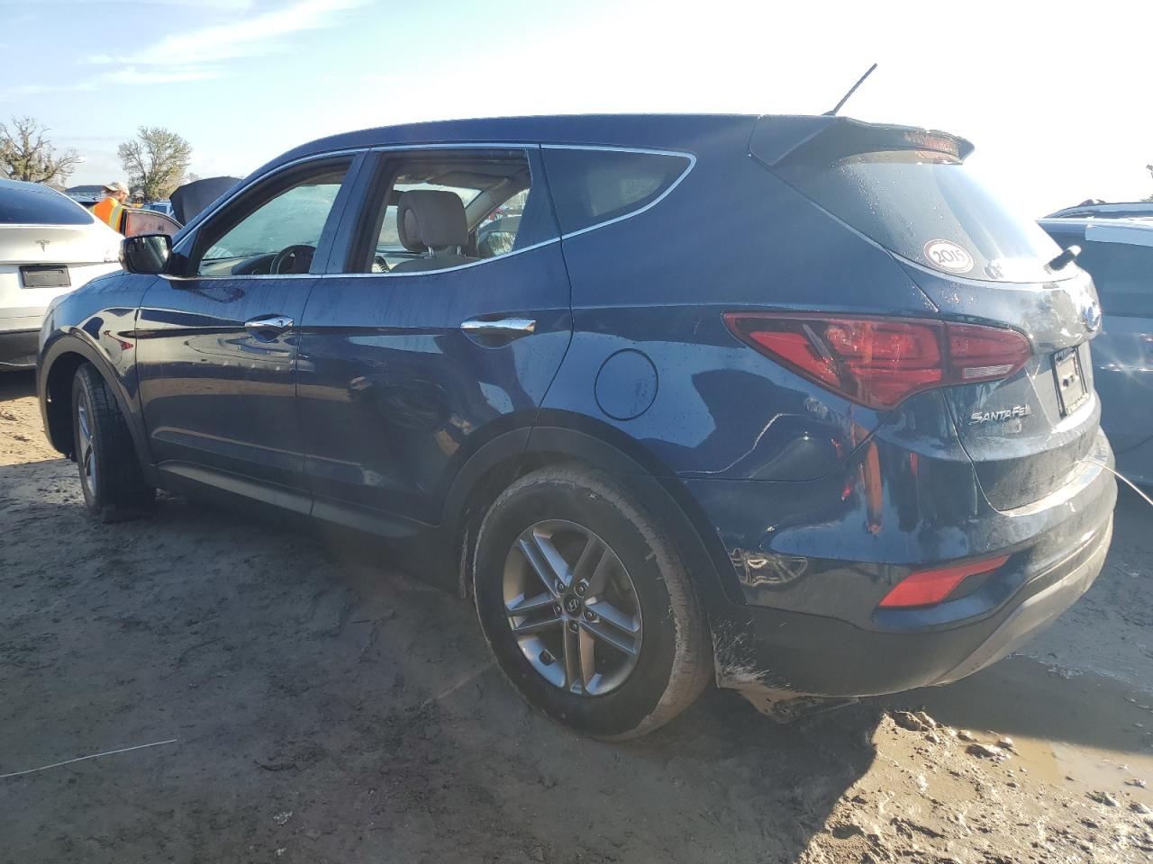 2018 Hyundai Santa Fe VIN 5XYZT3LB5JG538704 Copart auction photo, water/flood damage thumbnail 2