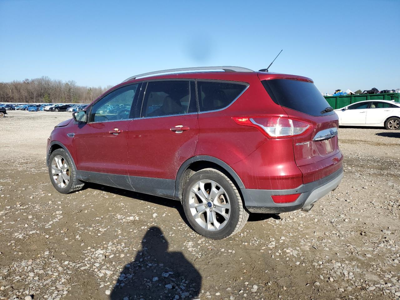 2016 Ford Escape VIN 1FMCU0J99GUC64718 Copart auction photo, front end damage thumbnail 2