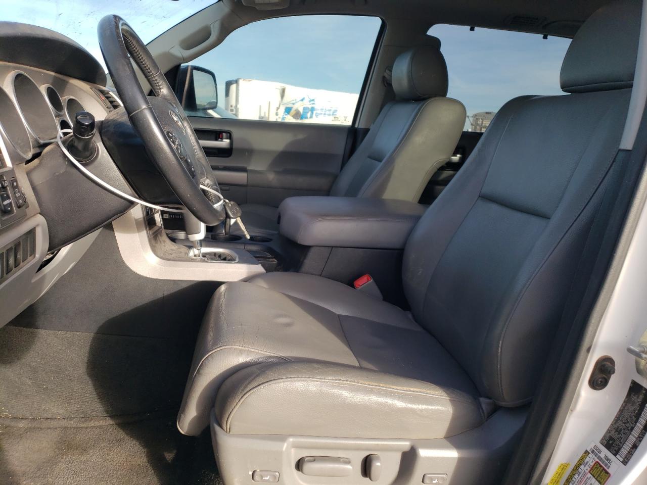 2013 Toyota Sequoia VIN 5TDKY5G1XDS050291 Copart auction photo, all over / hail damage thumbnail 7
