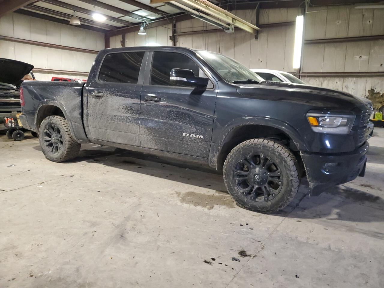 2019 RAM 1500 VIN 1C6SRFJT7KN911238 Copart auction photo, side / minor dent/scratches damage thumbnail 4