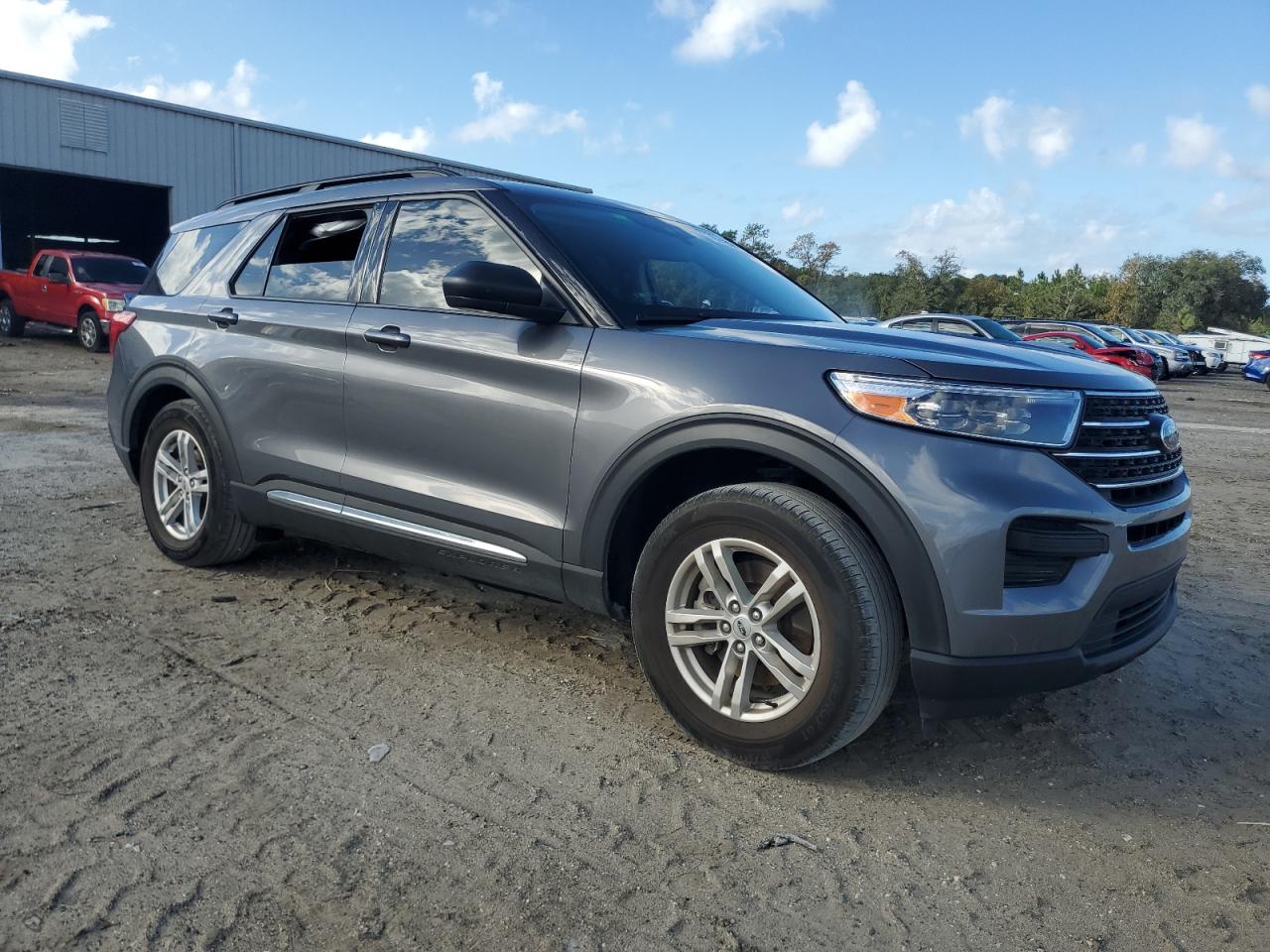 2022 Ford Explorer VIN 1FMSK7DH9NGA31849 Copart auction photo, side damage thumbnail 4