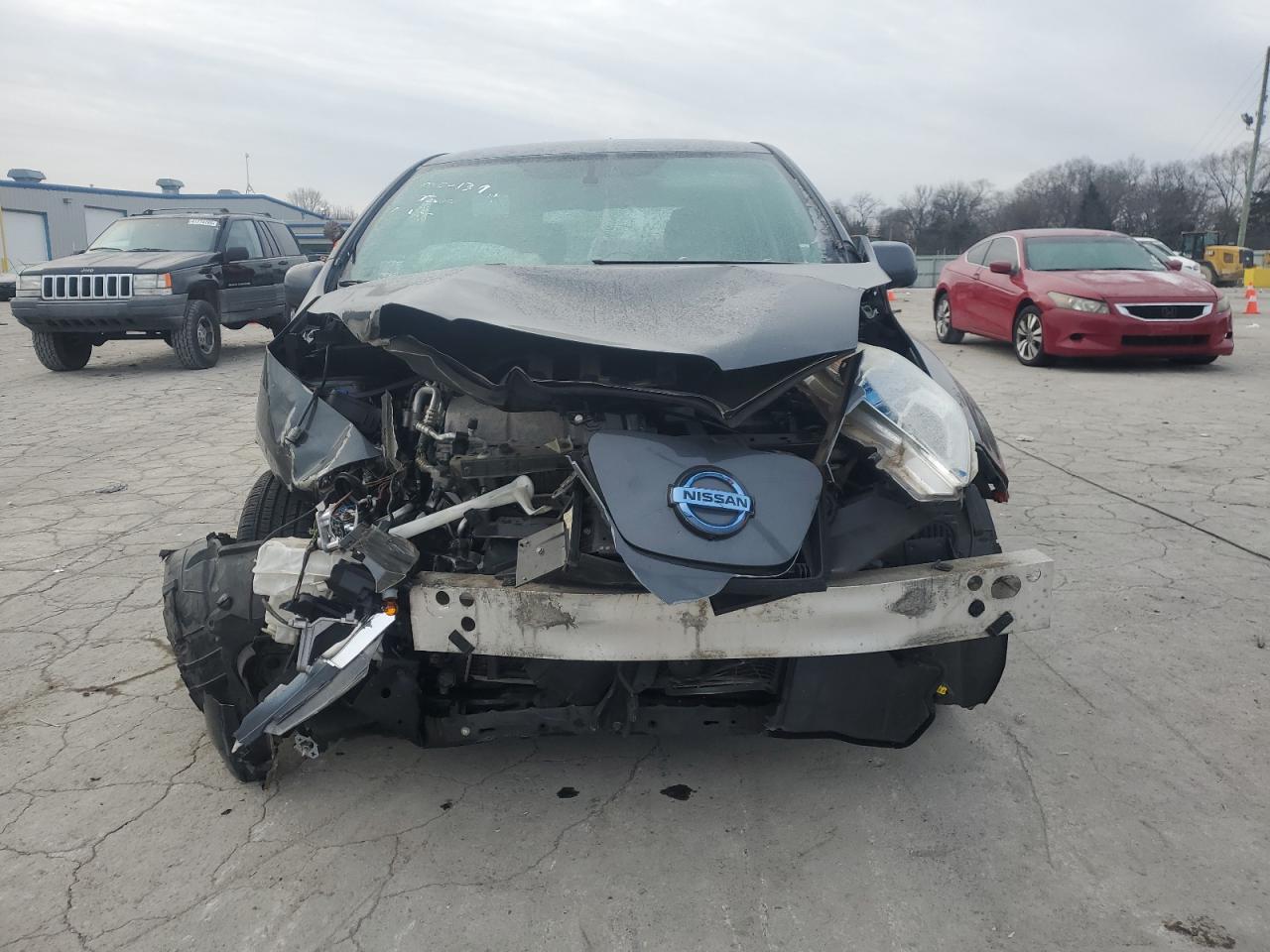 2013 Nissan Leaf VIN 1N4AZ0CP0DC411394 Copart auction photo, front end damage thumbnail 5