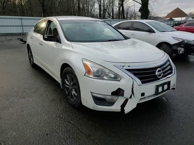 2015 Nissan Altima VIN 1N4AL3AP6FC467283 Copart auction photo, front end damage thumbnail 11
