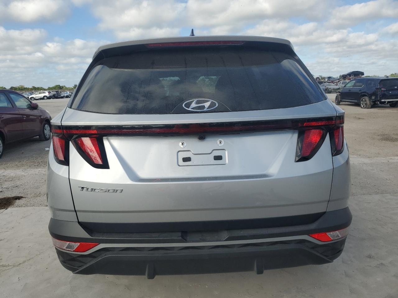 2024 Hyundai Tucson VIN 5NMJB3DEXRH347502 Copart auction photo, front end damage thumbnail 6