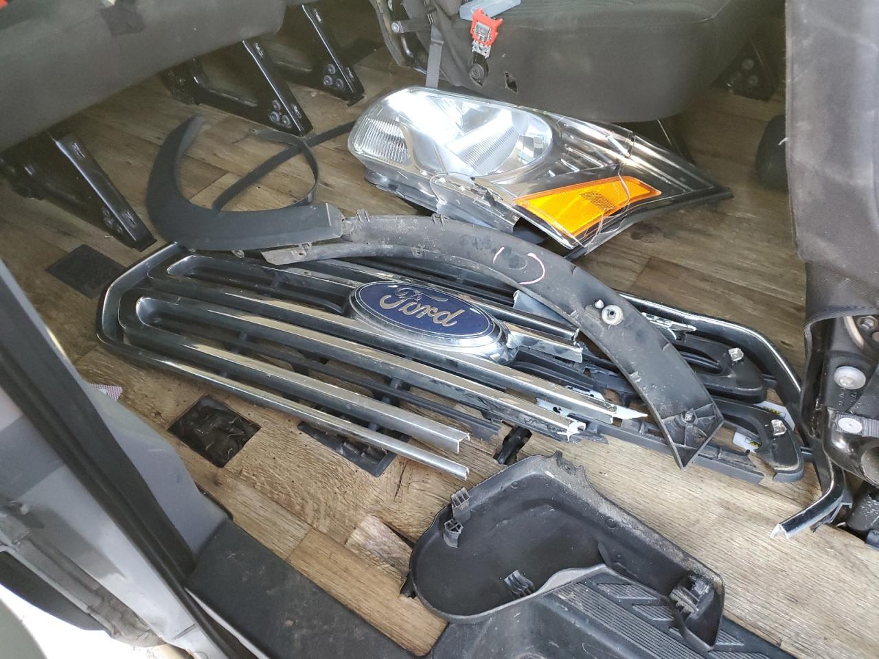 2018 Ford Transit VIN 1FBZX2YM5JKB06041 Copart auction photo, front end damage thumbnail 13