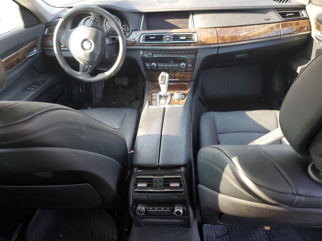 2013 BMW 7er VIN WBAYF4C55DD127502 Copart auction photo, front end / side damage thumbnail 8