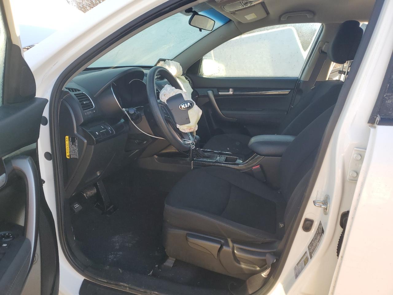 2015 KIA Sorento VIN 5XYKTCA61FG555840 Copart auction photo, front end damage thumbnail 7