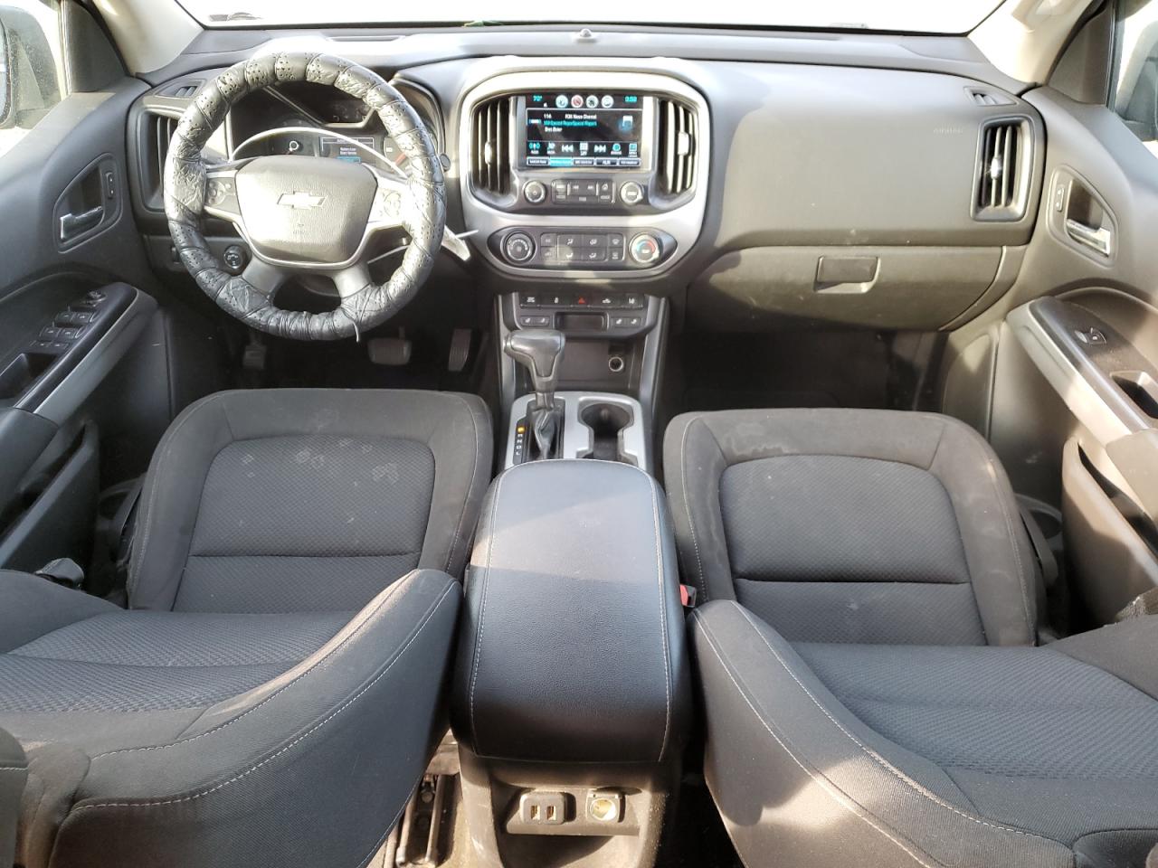 2017 Chevrolet Colorado VIN 1GCPTCE1XH1281092 Copart auction photo, vandalism / minor dent/scratches damage thumbnail 8