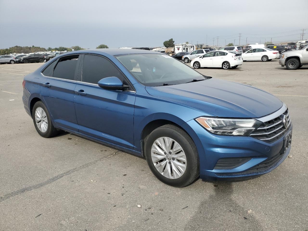 2019 Volkswagen Jetta VIN 3VWC57BU1KM078095 Copart auction photo, side / rear end damage thumbnail 4