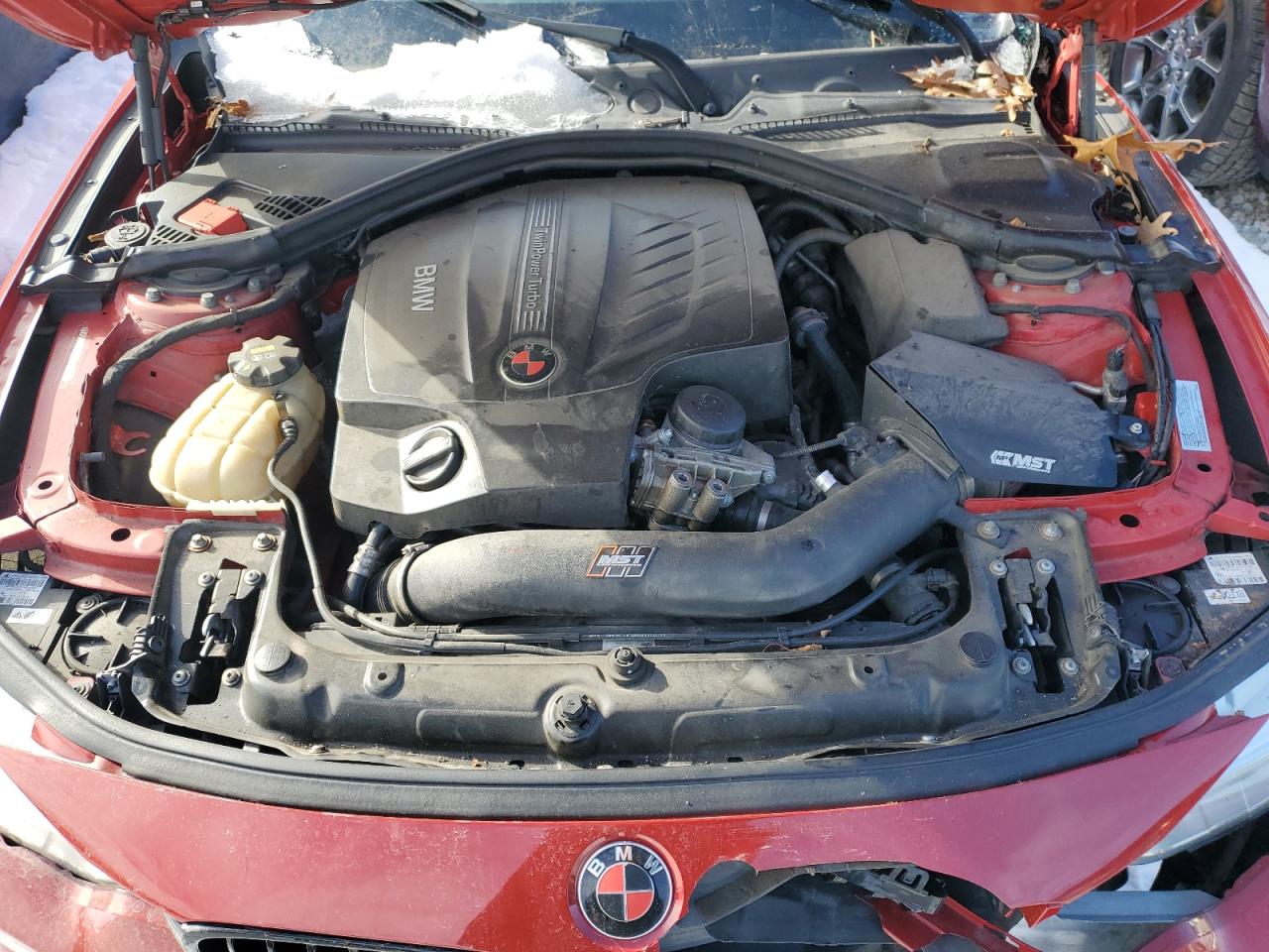 2015 BMW 4er VIN WBA4B3C50FGV48629 Copart auction photo, all over damage thumbnail 11