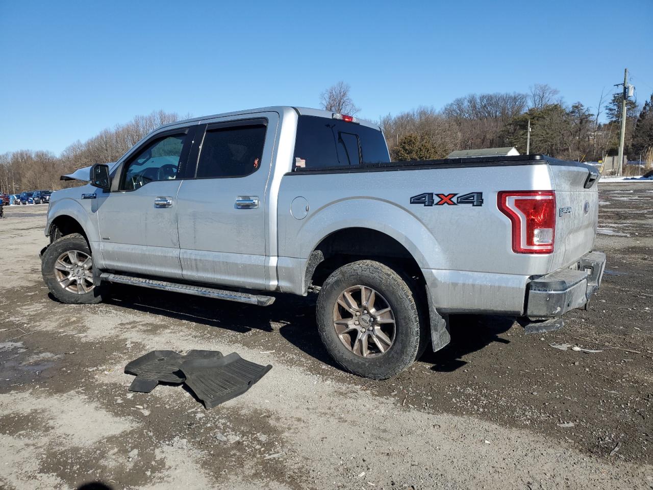 2017 Ford F-150 VIN 1FTEW1EGXHFC33070 Copart auction photo, front end damage thumbnail 2