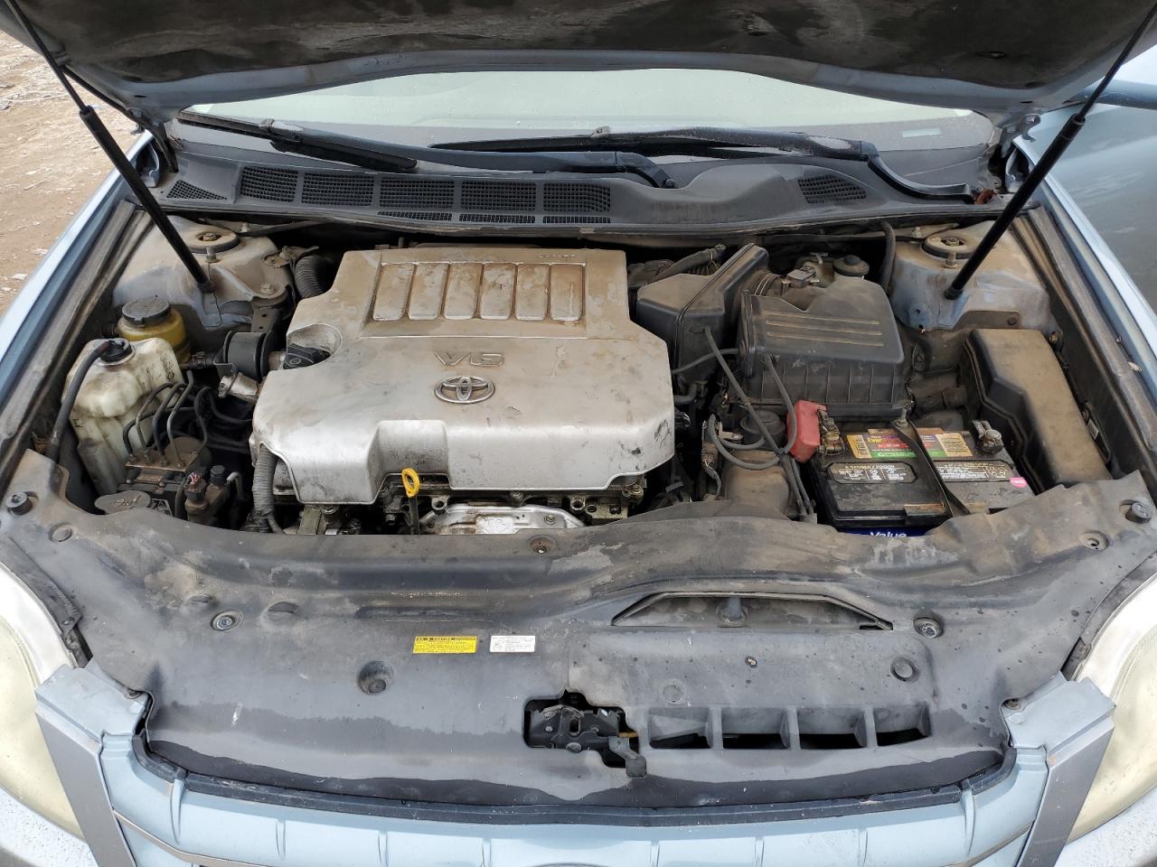 2005 Toyota Avalon VIN 4T1BK36B45U057679 Copart auction photo, rear end / minor dent/scratches damage thumbnail 12