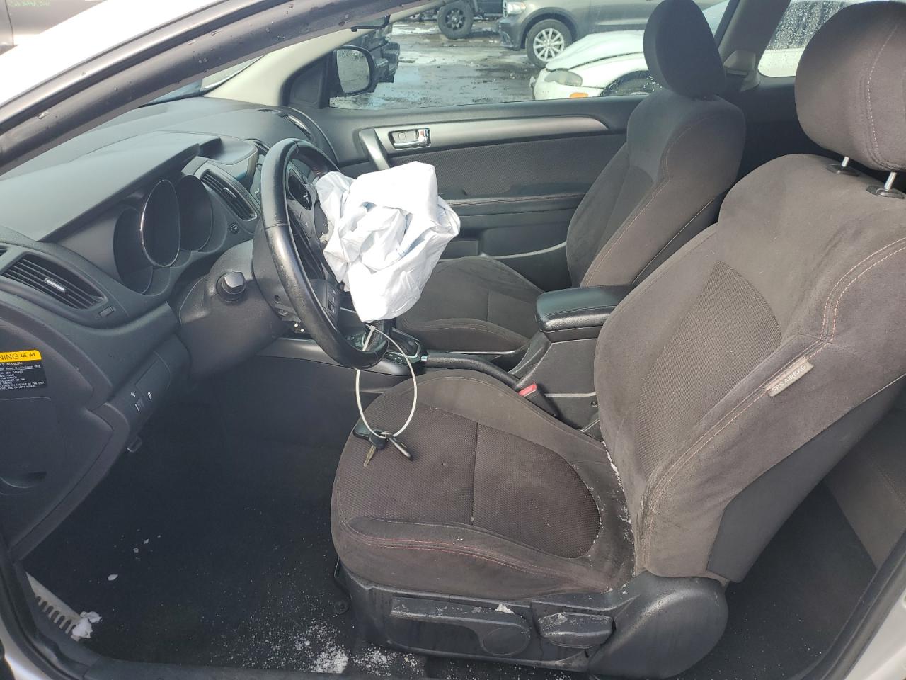 2013 KIA Forte VIN KNAFW6A30D5656936 Copart auction photo, front end / side damage thumbnail 7