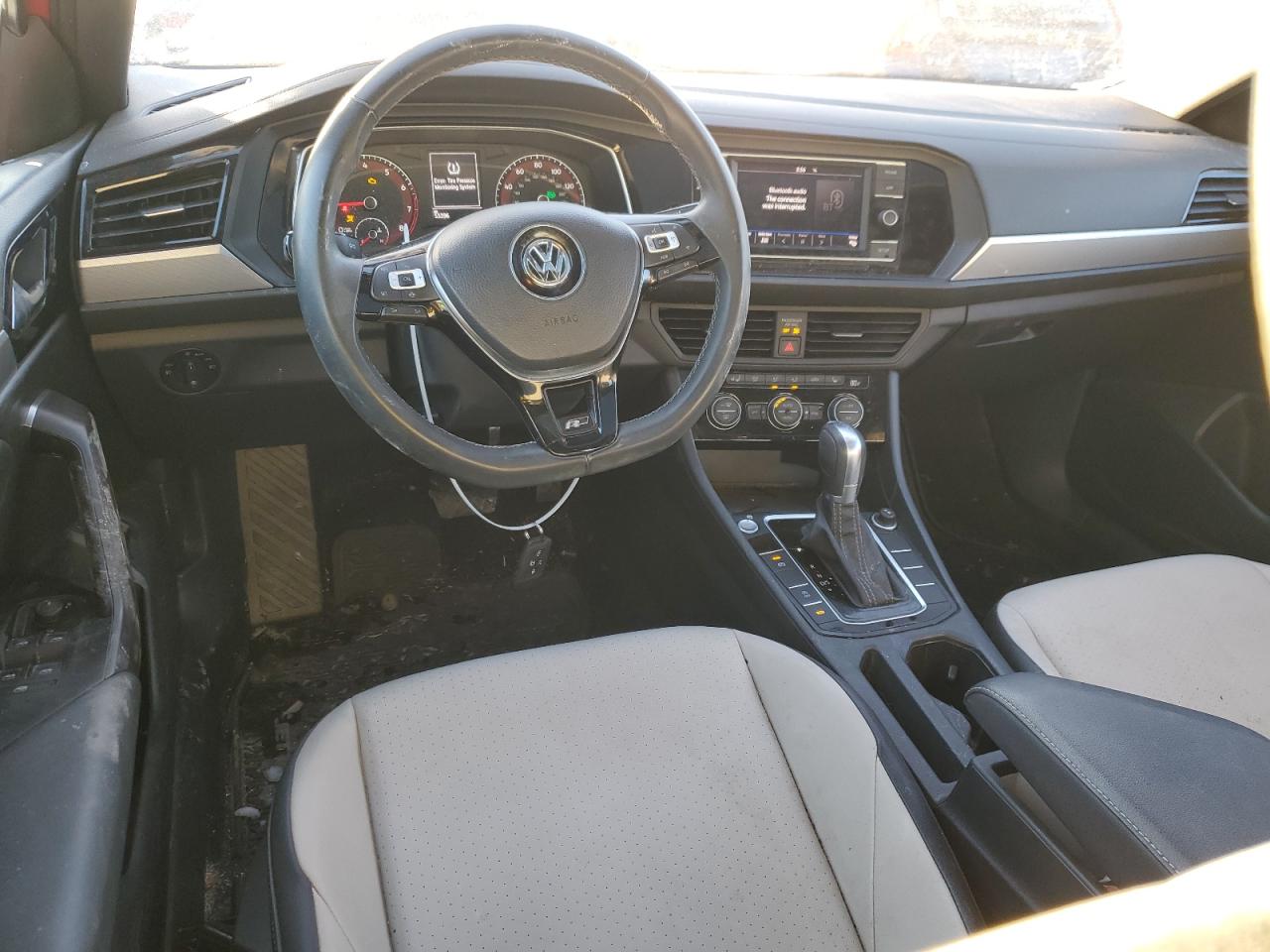 2019 Volkswagen Jetta VIN 3VWC57BU8KM219681 Copart auction photo, front end / minor dent/scratches damage thumbnail 8
